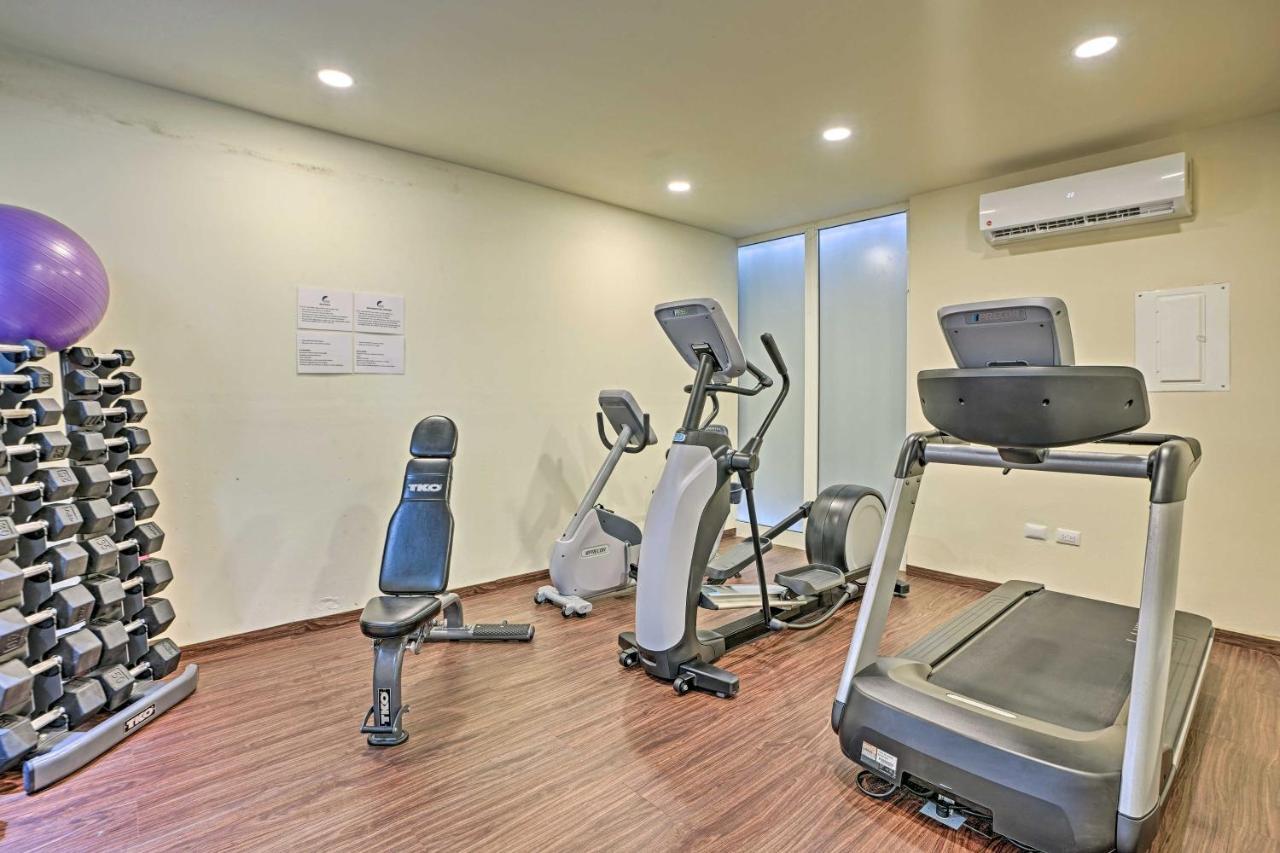 Ocean-view Oasis On Playa Norte Amenities Apartamento